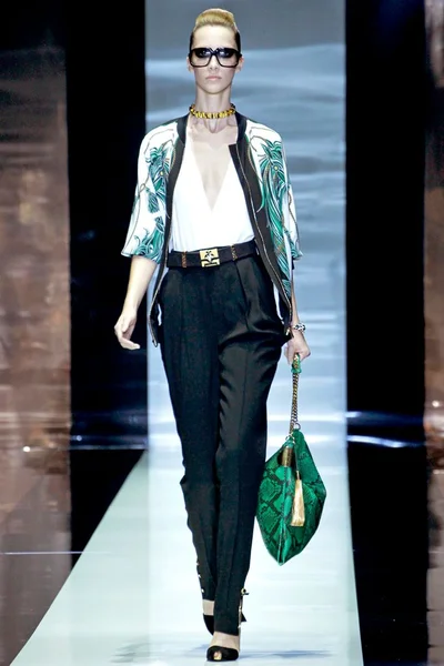 Look 6